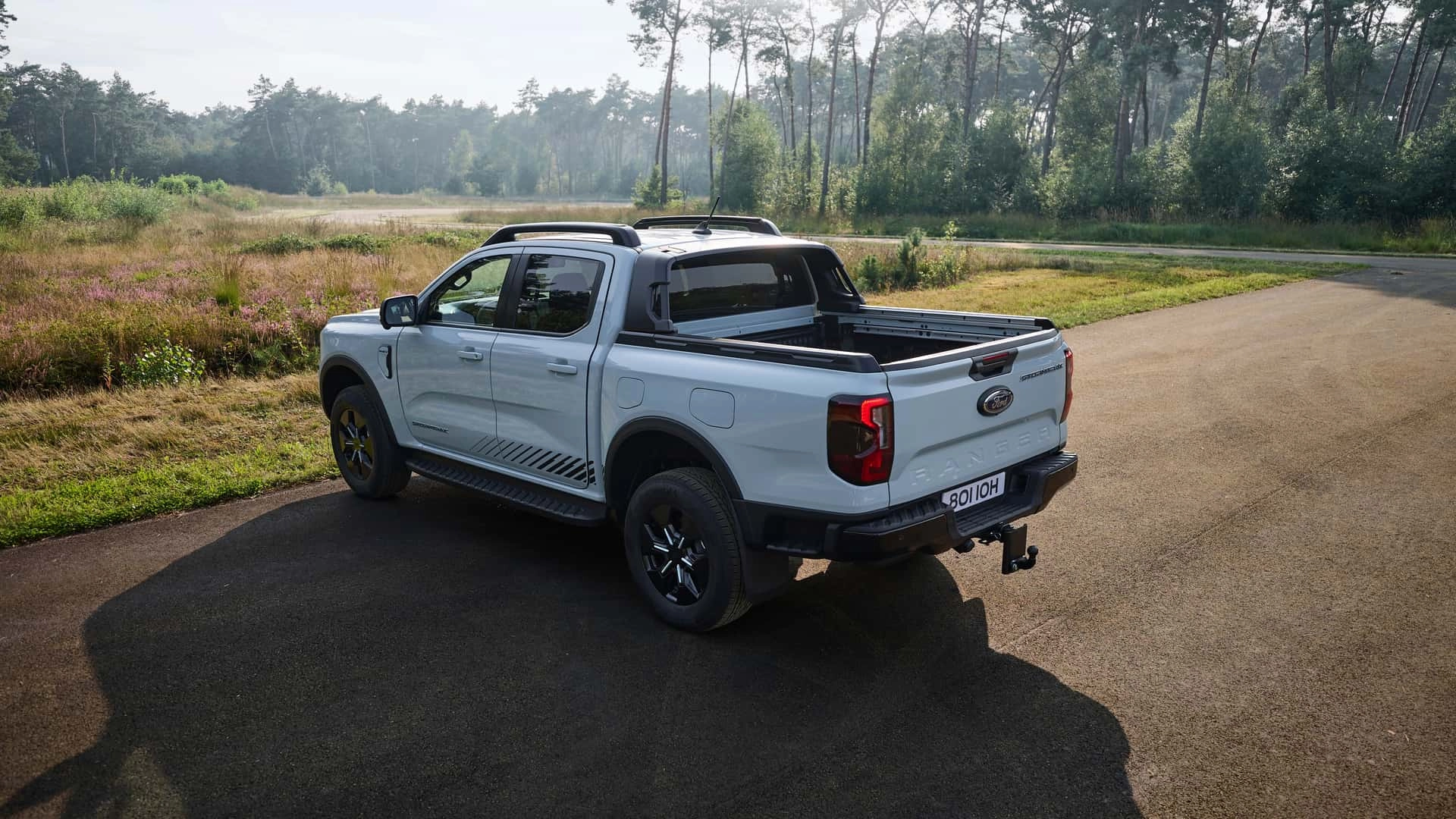 2025 ford ranger phev europe (3)